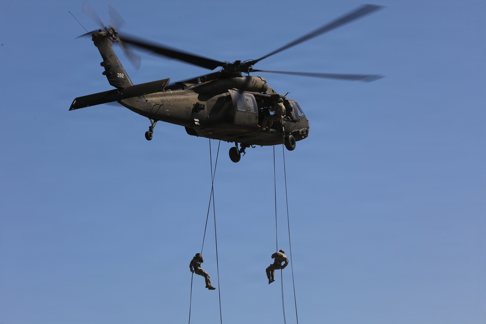 Air Assault Helicopter Rappel