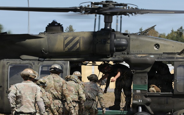 Air Assault Helicopter Rappel