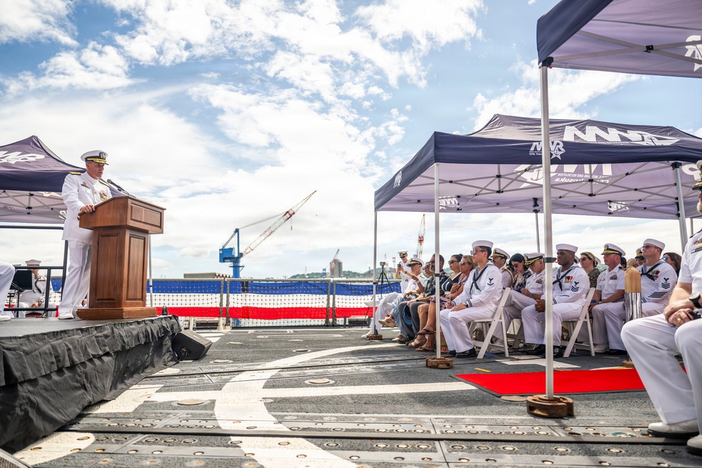DESRON 15 holds change of command ceremony aboard USS Howard (DDG 83) at Commander, Fleet Activities Yokosuka, Japan