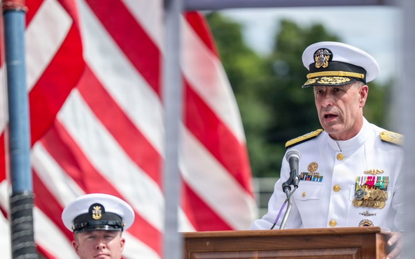 DESRON 15 holds change of command ceremony aboard USS Howard (DDG 83) at Commander, Fleet Activities Yokosuka, Japan