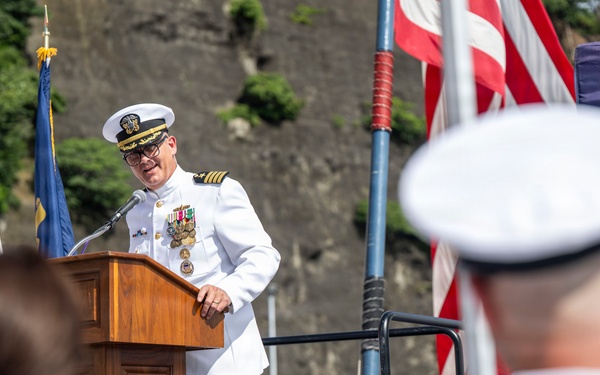 DESRON 15 holds change of command ceremony aboard USS Howard (DDG 83) at Commander, Fleet Activities Yokosuka, Japan