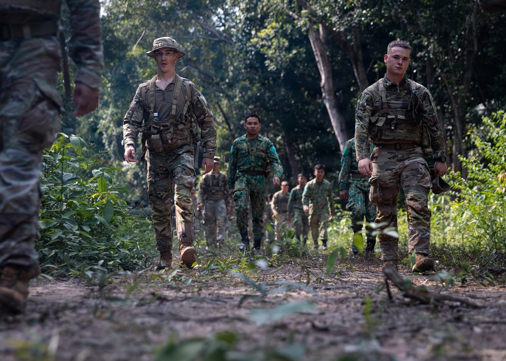 US Army, Royal Brunei Land Forces conduct land navigation training during Exercise Pahlawan Warrior 26