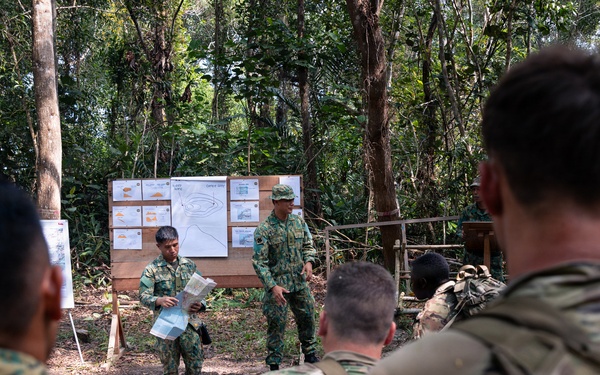 US Army, Royal Brunei Land Forces conduct land navigation training during Exercise Pahlawan Warrior 26