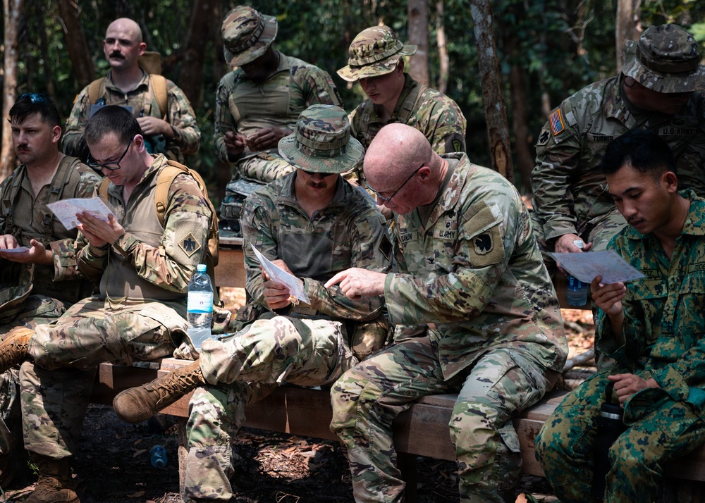 US Army, Royal Brunei Land Forces conduct land navigation training during Exercise Pahlawan Warrior 26