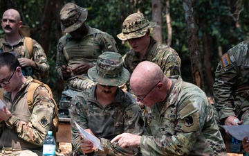 US Army, Royal Brunei Land Forces conduct land navigation training during Exercise Pahlawan Warrior 26