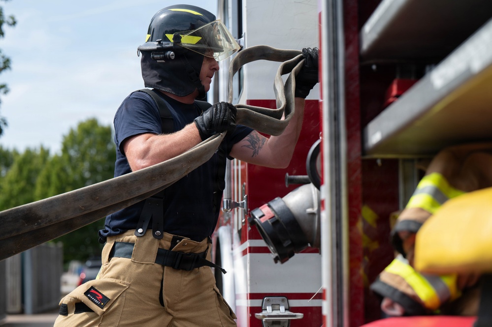 48 FW firefighters conduct fire rescue exercise