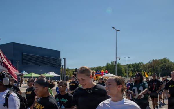 30th Medical Brigade hosts the Back to School 5K Run