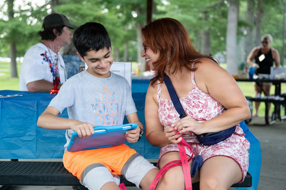Military and Family Readiness Center hosts Hearts Apart barbecue