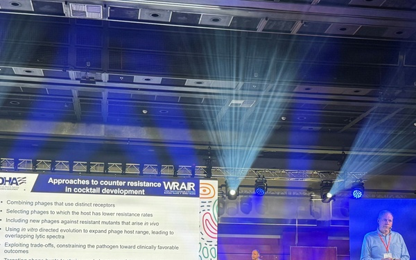 WRAIR’s Wound Infections Department presents at the Viruses of Microbes Conference 2026