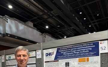 WRAIR’s Wound Infections Department presents at the Viruses of Microbes Conference 2026