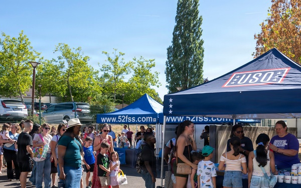 School-a-Palooza prepares Spangdahlem families for the school year