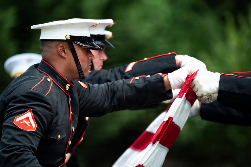 Full Military Funeral Honors with Escort are Conducted for U.S. Marine Corps Lt. Gen. William Keys in Section 78