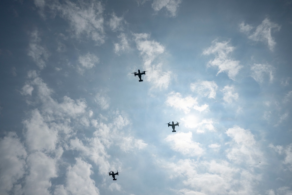 Full Military Funeral Honors with Escort are Conducted for U.S. Marine Corps Lt. Gen. William Keys in Section 78