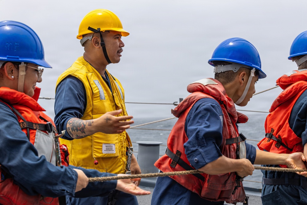 John Paul Jones Conduct Replenishment-at-Sea