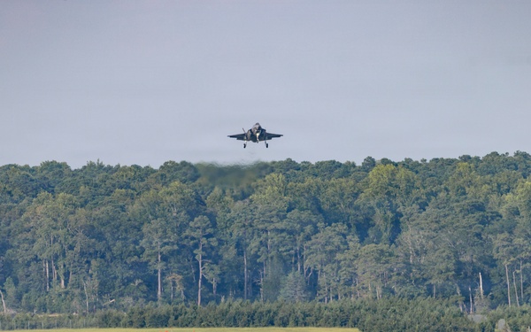 VMFA-231 receives new F-35B Lightning II aircraft