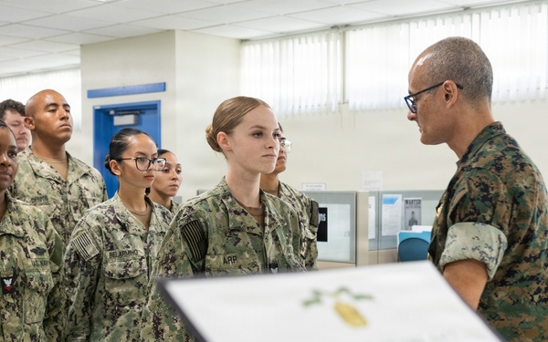Medical Officer of the Marine Corps Visits MCRD San Diego