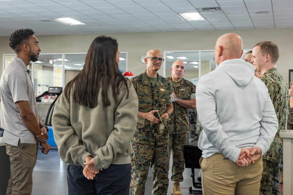 Medical Officer of the Marine Corps Visits MCRD San Diego
