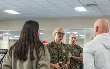 Medical Officer of the Marine Corps Visits MCRD San Diego