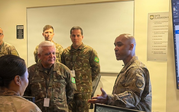 New York Army Guard and Brazilian cyber personnel train together at Cyber Shield 2 026