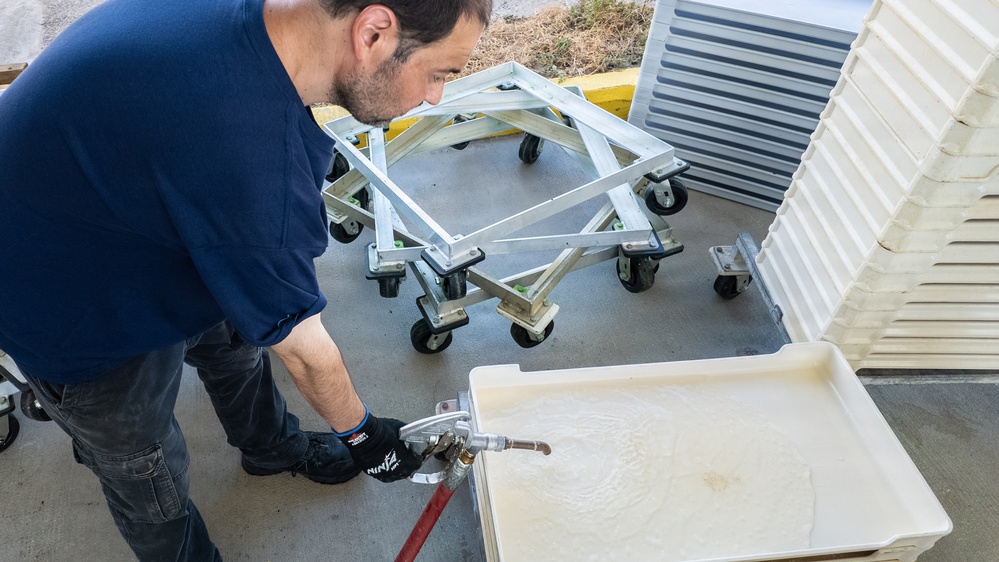 New World Screwworm Sterile Fly Aerial Dispersal