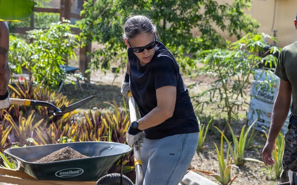 USS Cooperstown Sailors Volunteer in Freeport, Bahamas