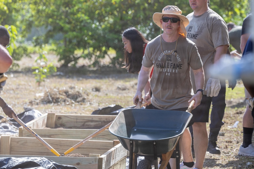 USS Cooperstown Sailors Volunteer in Freeport, Bahamas