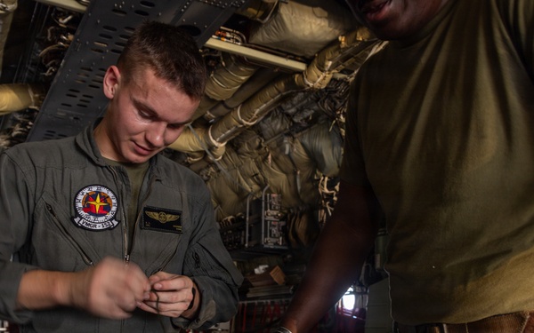 VMGR-152 executes Evergreen 26 battlefield illumination