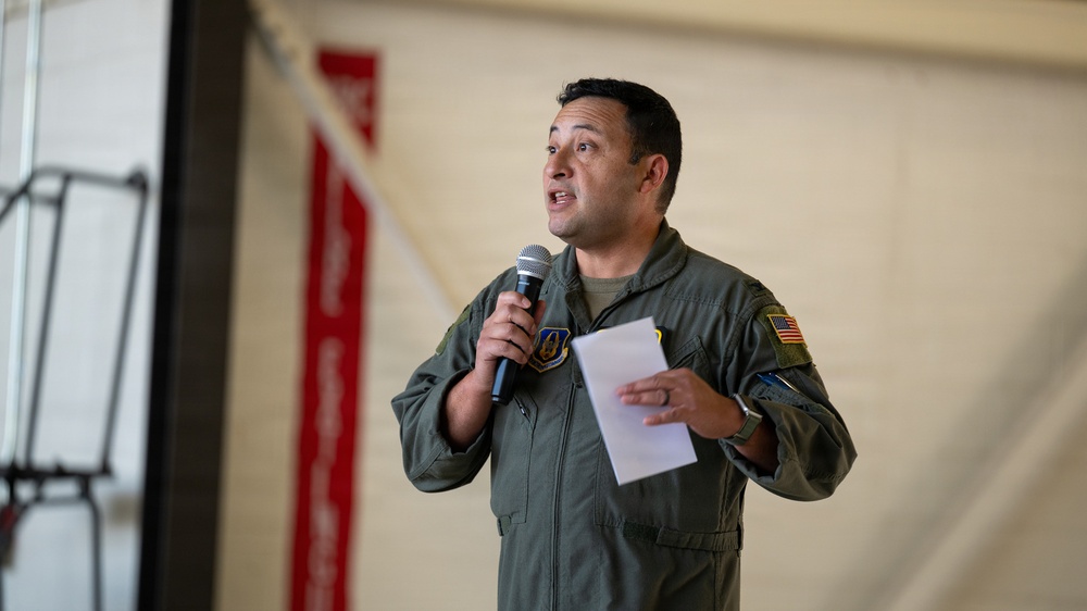 302nd AW commander hosts all-call