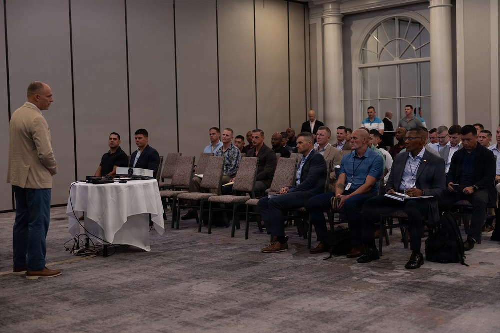 MARFORRES Generals speak at the I&amp;I Commander’s Course in New Orleans