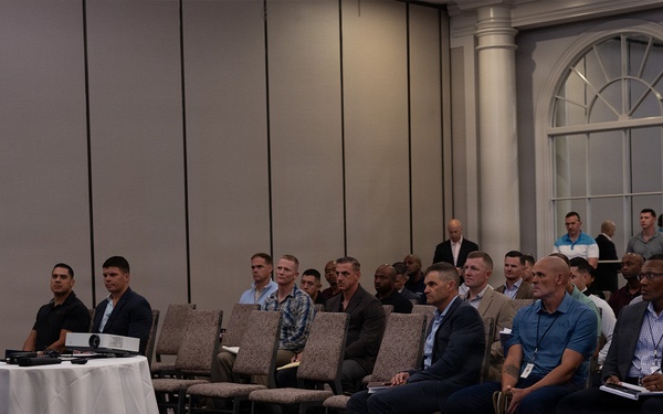 MARFORRES Generals speak at the I&amp;I Commander’s Course in New Orleans