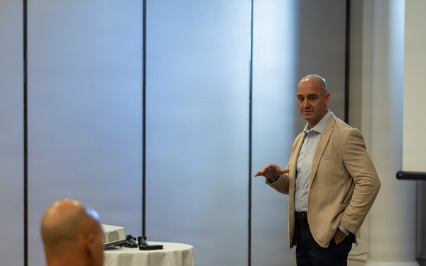 MARFORRES Generals speak at the I&amp;I Commander’s Course in New Orleans