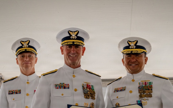 Coast Guard Northwest District holds change of Command ceremony