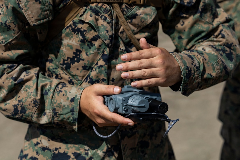1st MLG Marines utilize new technology during CBRN virtual training