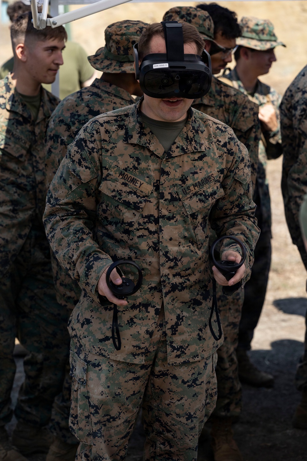 1st MLG Marines utilize new technology during CBRN virtual training