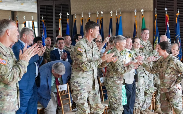 Fort Hamilton Welcomes New Garrison Commander