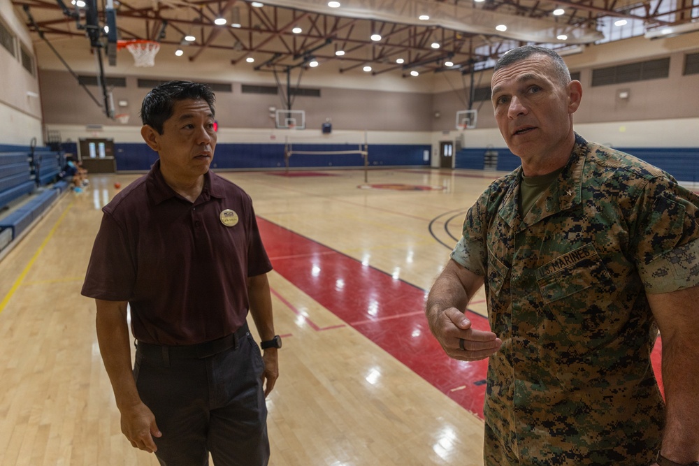 Brig. Gen. Ralph Rizzo Tours Camp H.M. Smith