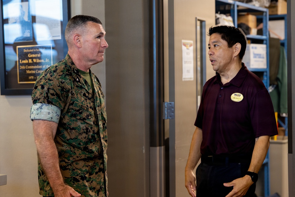 Brig. Gen. Ralph Rizzo Tours Camp H.M. Smith
