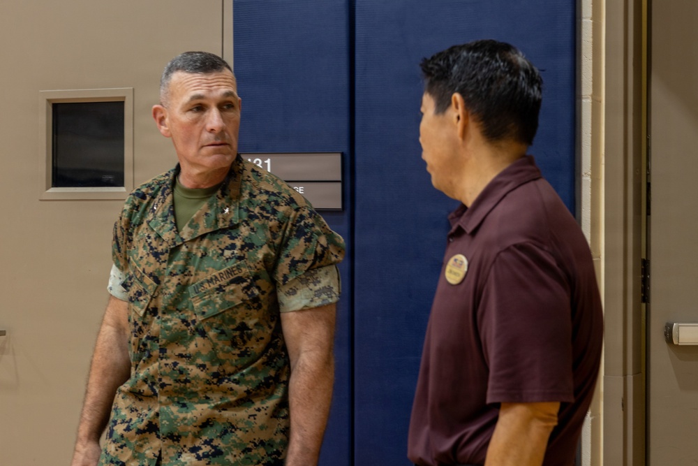 Brig. Gen. Ralph Rizzo Tours Camp H.M. Smith