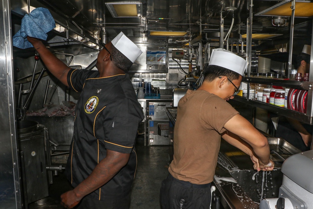 Frank E. Petersen Jr. Sailors Conduct Daily Operations