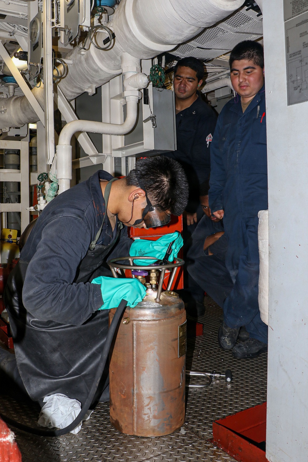 Frank E. Petersen Jr. Sailors Conduct Daily Operations