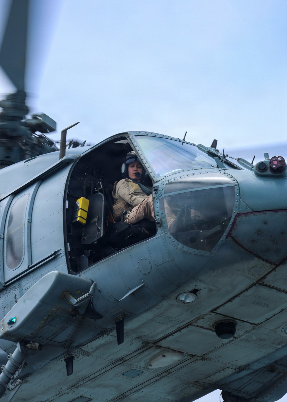 Replenishment-at-Sea Aboard USS Mason (DDG 87)