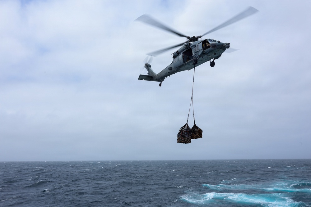 Replenishment-at-Sea Aboard USS Mason (DDG 87)