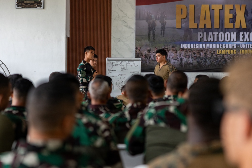 MRF-D Marines train tactics, weapons systems with Indonesian marines