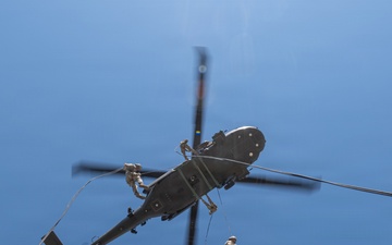 USAREUR-AF Soldiers Conduct Air Assault Training