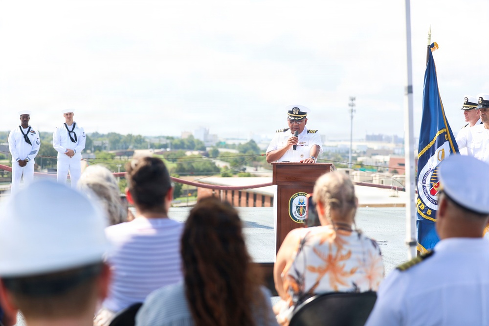 USS Bataan (LHD 5) Raises 81-Year-Old American Flag