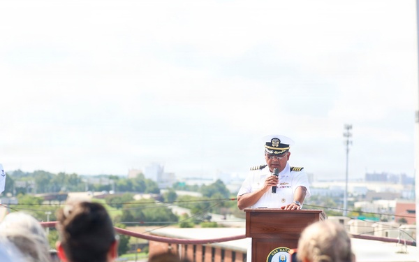 USS Bataan (LHD 5) Raises 81-Year-Old American Flag