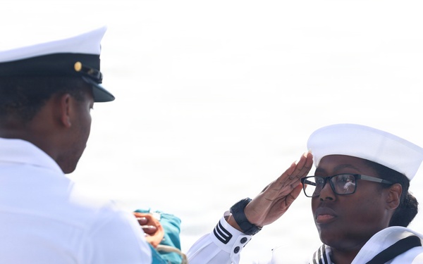 USS Bataan (LHD 5) Raises 81-Year-Old American Flag