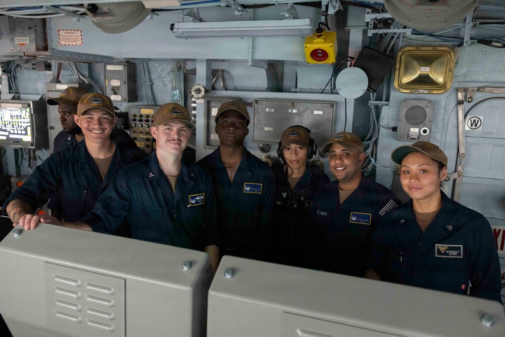 PCU John F. Kennedy Conducts High-Speed Turns During Acceptance Trials