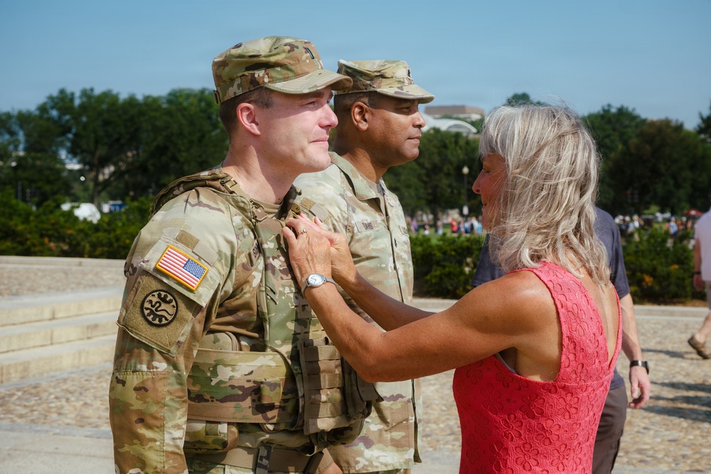 JTF-DC Montana Guardsmen Promoted at Lincoln Memorial