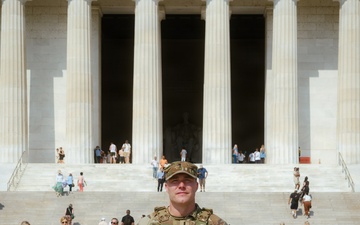 JTF-DC Montana Guardsmen Promoted at Lincoln Memorial